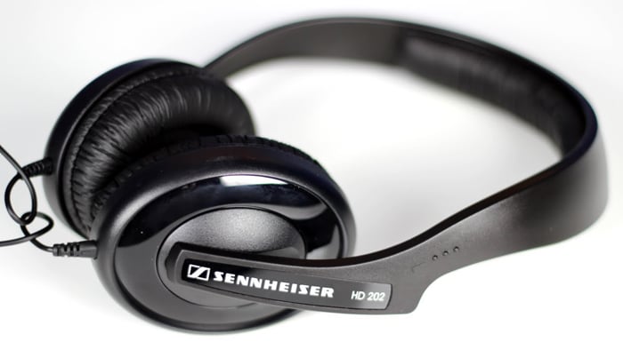 The Sennheiser HD 202-II Headphones Offer an Incredible Listening Experience