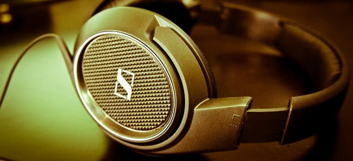 Sennheiser HD 429 (HD429) Over-Ear Closed-Back Headphones
