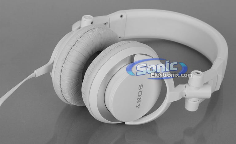 Sony MDR-V55/WHI (MDRV55-WHI) DJ Style Headphones - White Image 3