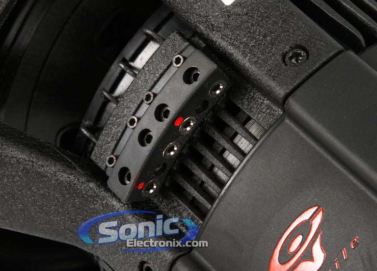 RE Audio XTX5000.1 Amplifier + 2 Cerwin Vega Stroker STKR124 Subwoofers Image 15