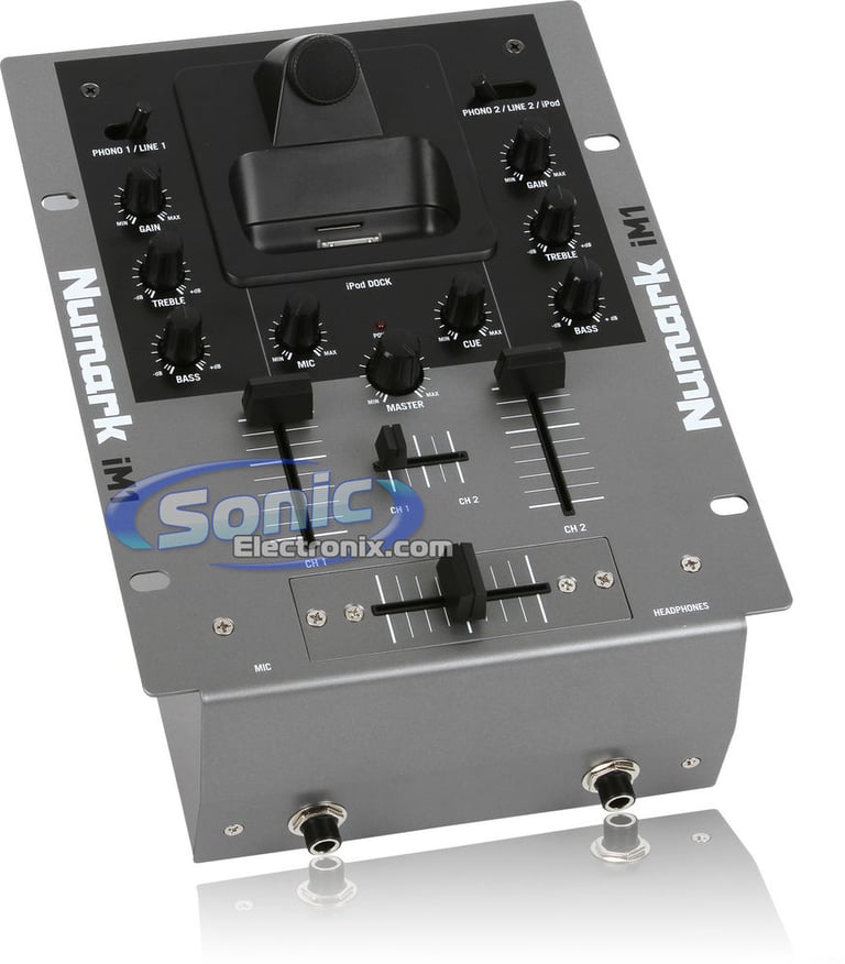 Numark iBattlepack Party Package (Cables and Adaptors) Image 12