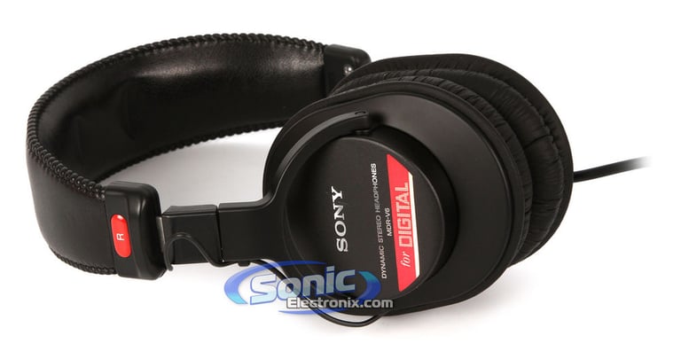 Sony MDR-V6 (MDRV6) Studio Monitor Series Headphones Image 2