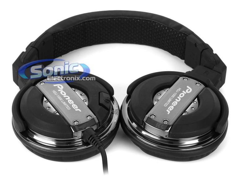 Gemini CDMP-2700 Pro DJ Package with FREE Cables and Stands Image 6