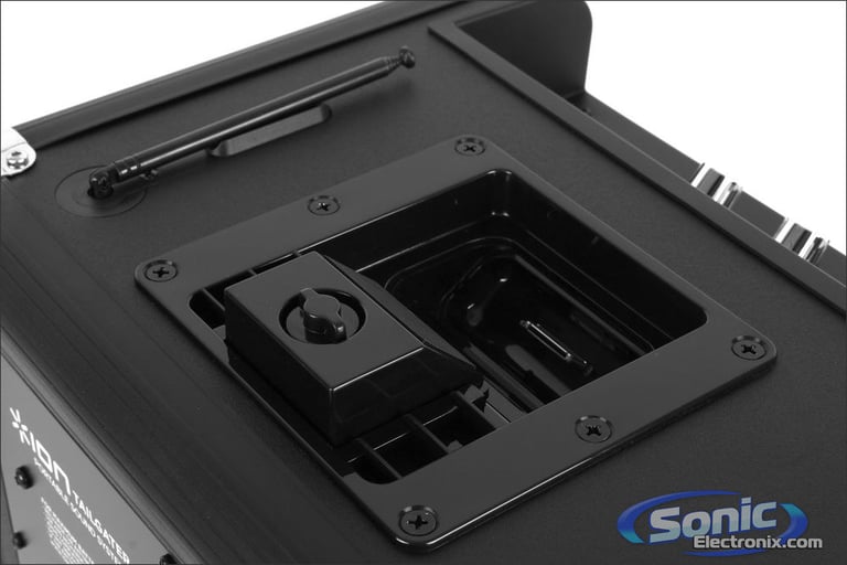 ION Tailgater AM-FM Image 4