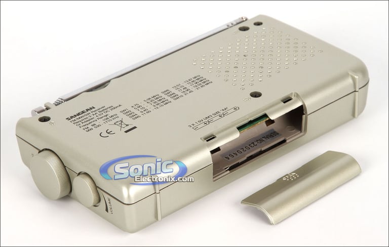 Sangean SG-622 (SG622) Portable AM/FM Shortwave Radio Image 6