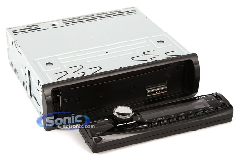 Sony CDX-GT57UP Image 3