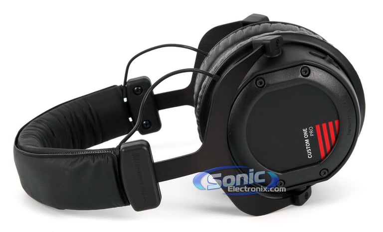 Beyerdynamic Custom One Pro - Black Image 5