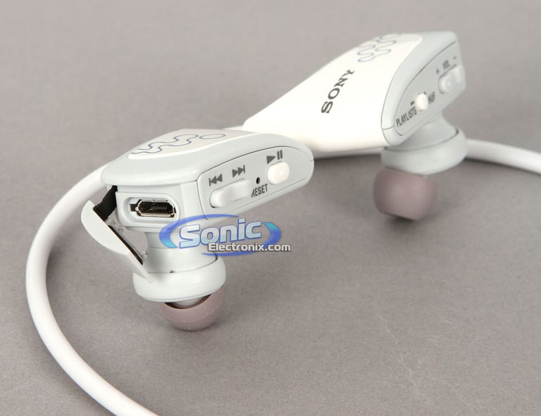 Sony NWZW262WHI (NWZ-W262WHI) Wearable Walkman MP3 Player - White Image 4