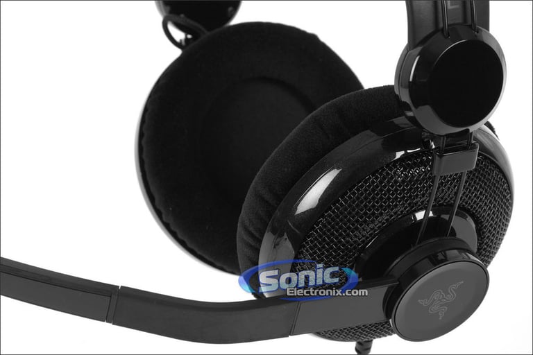Razer Carcharias (PC) Expert Gaming Headset Stereo Headphones - Black Open Box Image 5