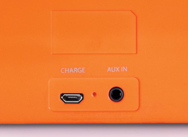 iLuv iSP202ORGN MobiTour (Orange) Image 6