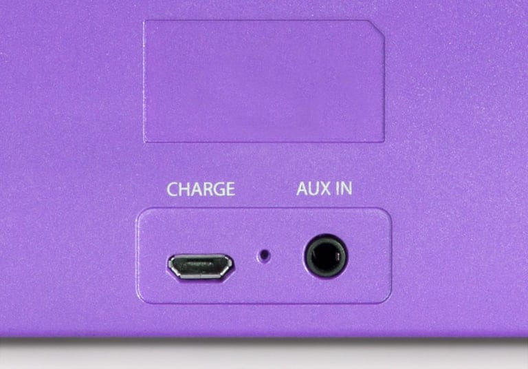 iLuv iSP202PUR MobiTour (Purple) Image 6