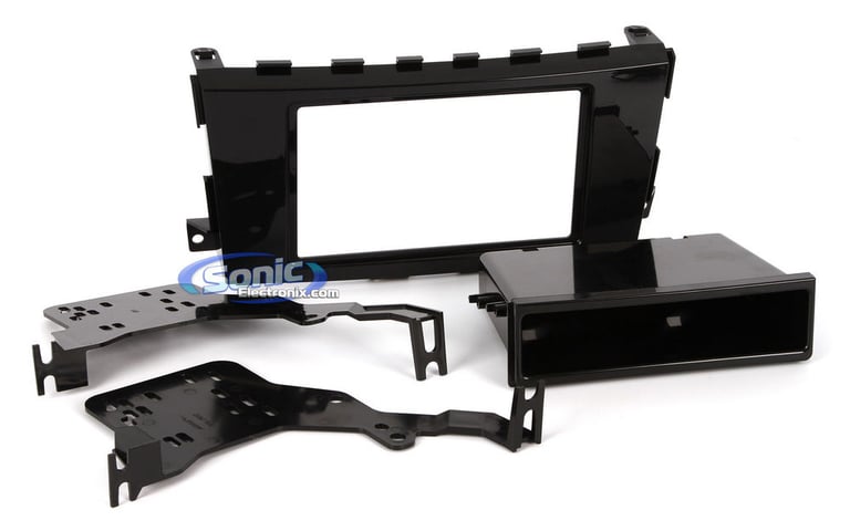 Metra 99-7617GHG Dash Kit Image 1