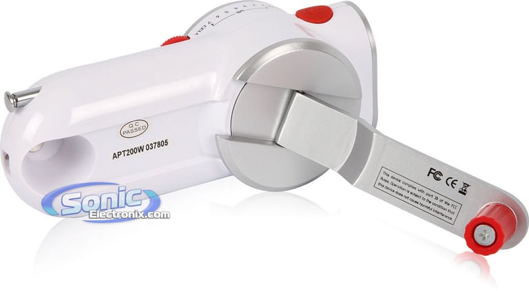 Eton ARCPT200W American Red Cross Hand-Crank AM/FM Weather Radio Image 2