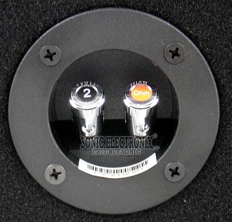 Kicker TS10L72 -- 4 Ohm Impedance 10" L7 Sealed Enclosure 04TS10L72 Image 2