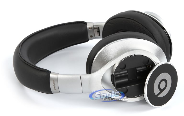 Beats By Dr. Dre Executive  - Silver Image 11