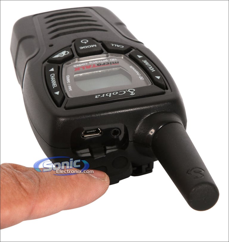 Cobra CX312 2-Way Radio 2-Pack Image 4