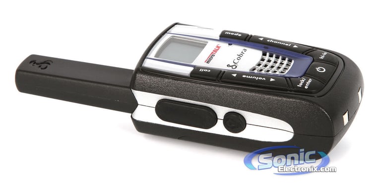 Cobra CXR825 2-Way Radio 2-Pack Image 3