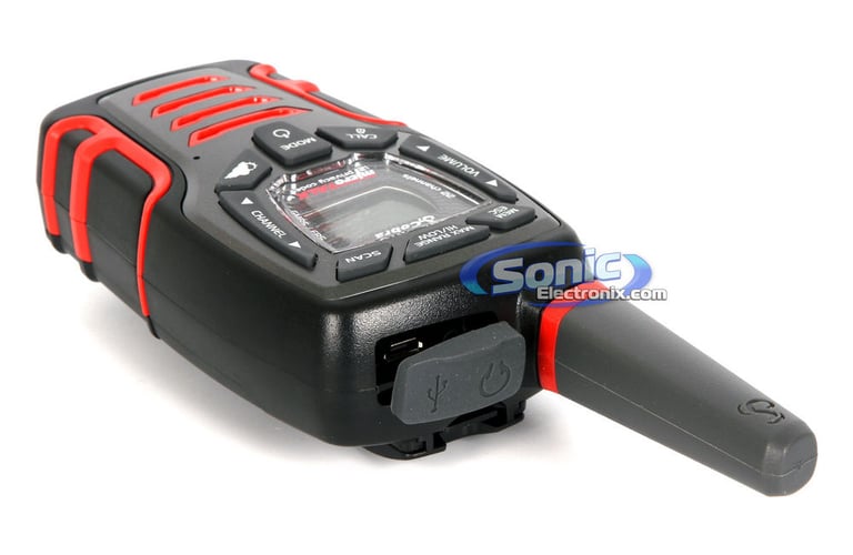 Cobra CXT545 2-Way Radio 2-Pack Image 4