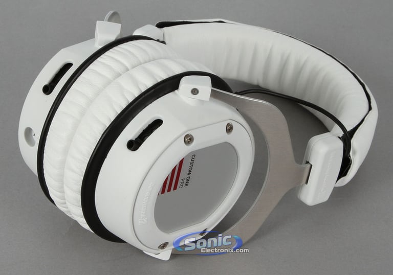 Beyerdynamic Custom One Pro - White Image 5
