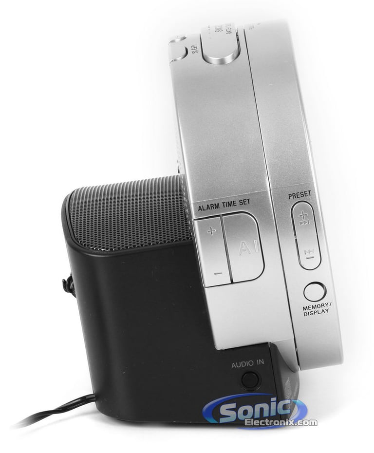 Sony ICF-CD3IPSIL (ICFCD3IP-SIL) iPod Dock Clock Image 7