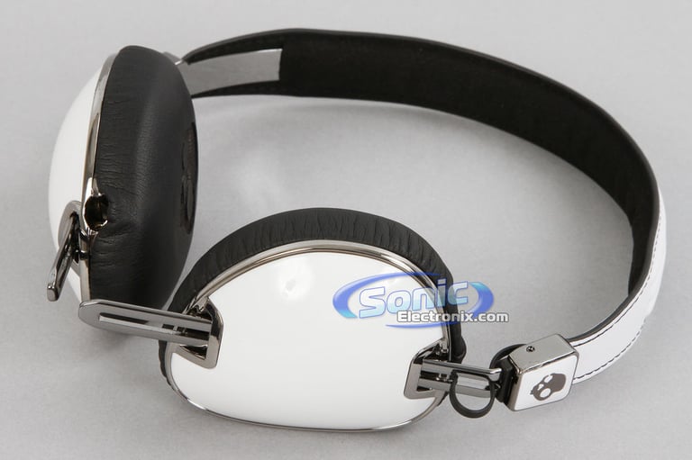 Skullcandy Navigator - White S5AVDM-074 Image 3