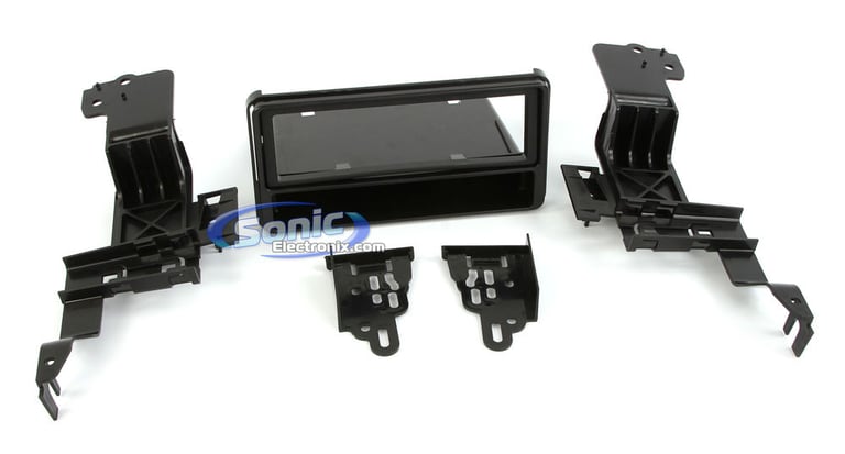 Metra 99-8241 Dash Kit Image 1