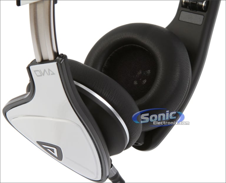 Monster DNA - White / Black Tuxedo Image 10