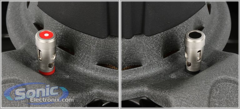 Pair Kicker Solo-Baric Subwoofer + RE Audio Amp Image 6