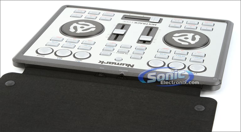 Numark MixTrack Edge Image 4
