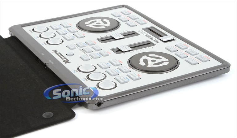 Numark MixTrack Edge Image 6