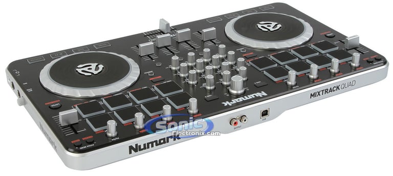 Numark MixTrack Quad Image 3