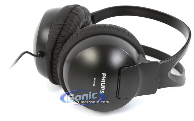 Philips SHP1900 Over-Ear Headphones and SHE7000 Earbuds Combo Pack Image 11