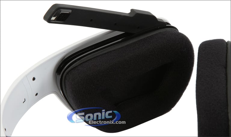Skullcandy SLYR White (SMSLFY-205) Open Box Image 7