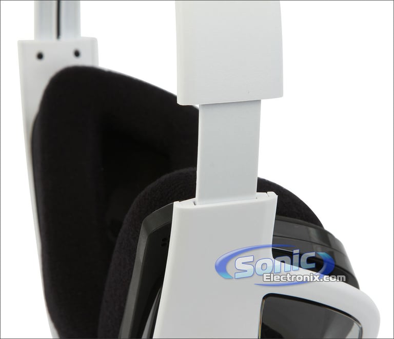 Skullcandy SLYR White (SMSLFY-205) Open Box Image 9