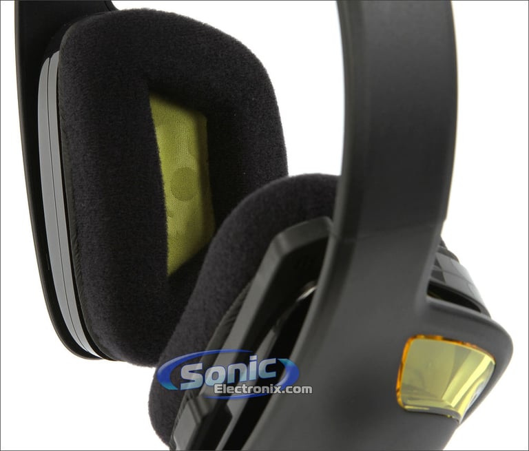Skullcandy SLYR - Black/Yellow Image 10