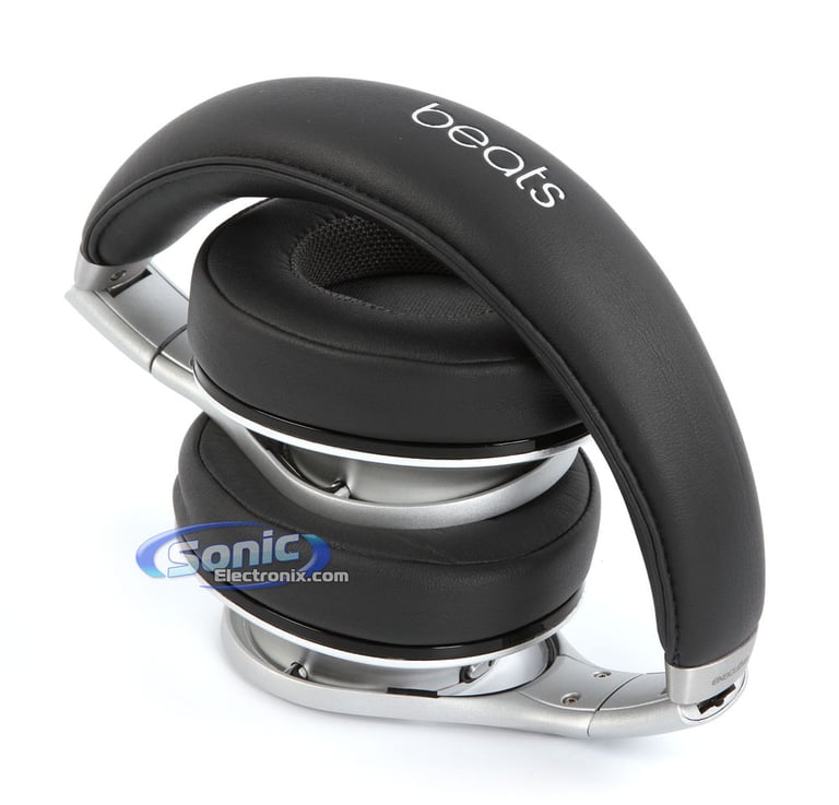 Beats By Dr. Dre Executive (Silver) Plus $25 eGift Card Image 7