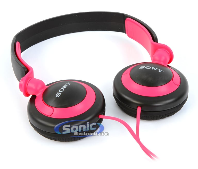 Sony NWZ-B173F MP3 Player + MDR-XB200 Headphones - Pink Image 4