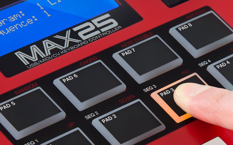 Akai Pro MAX25 Image 4