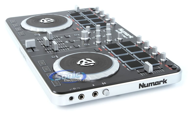 Numark MixTrack Pro II Image 5