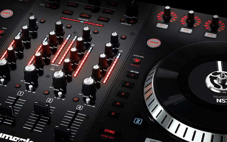Numark NS7 II Image 8