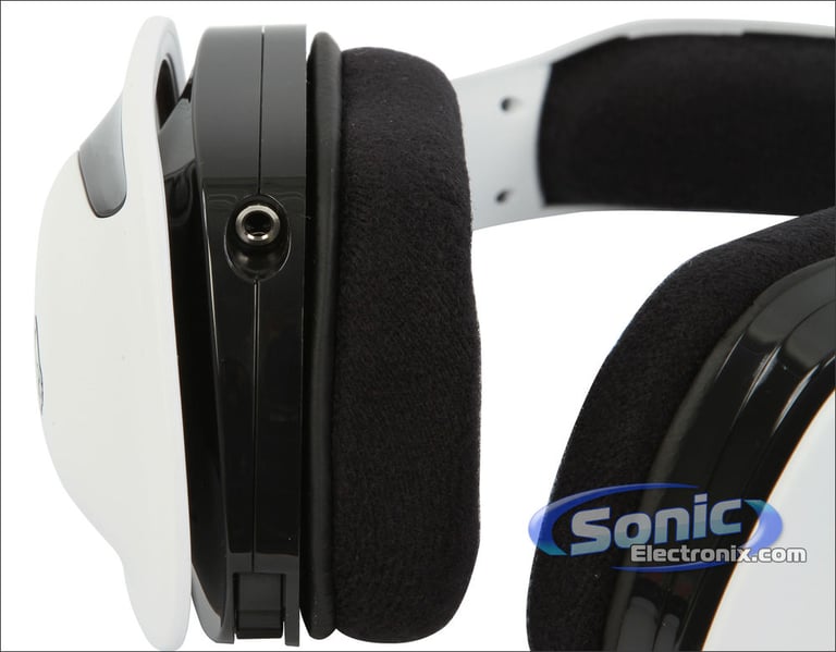 Skullcandy SLYR White (SMSLFY-205) Open Box Image 25