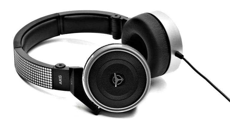 AKG K67 TIESTO Image 1