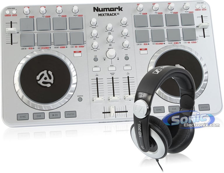 Numark MIXTRACK II + HD205II Image 1