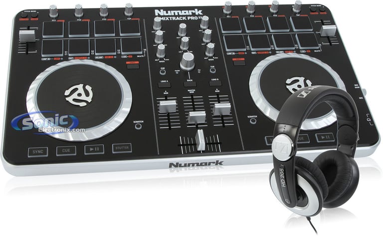 Numark MIXTRACK PRO II + HD205 II Image 1