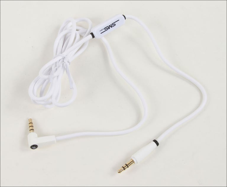 SMS Audio 3.5mm Audio Cord with Mic - White Image 1