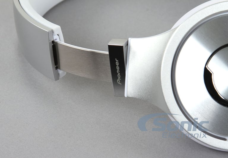 Pioneer Superior Club Sound Headphone SE-MX9-S (Silver) Image 7