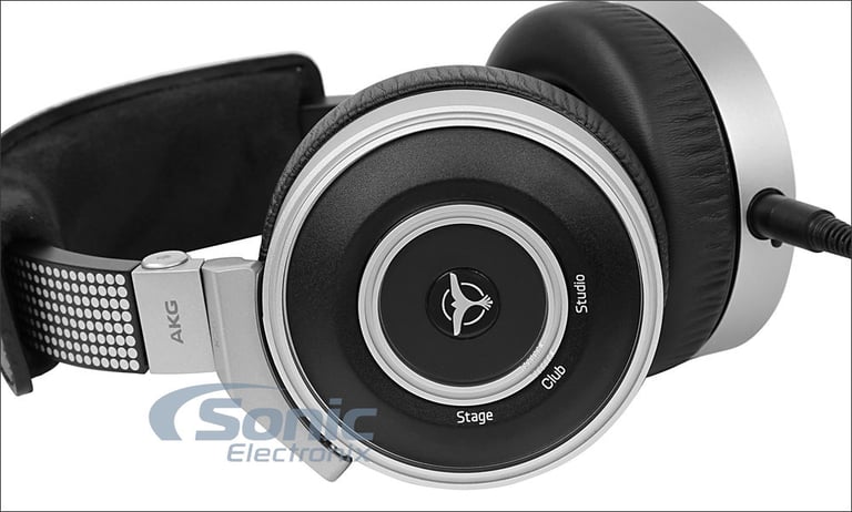 AKG K267 TIESTO Image 5