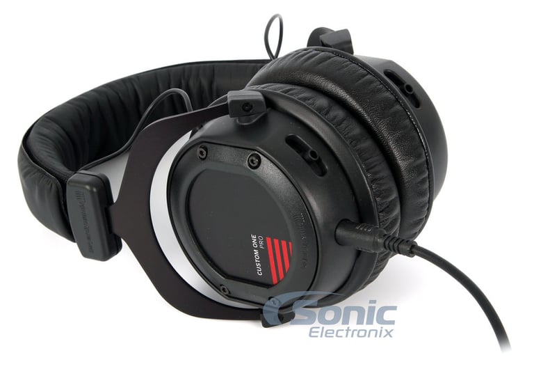 Beyerdynamic Custom One Pro w/ FREE DTX102iE Image 4