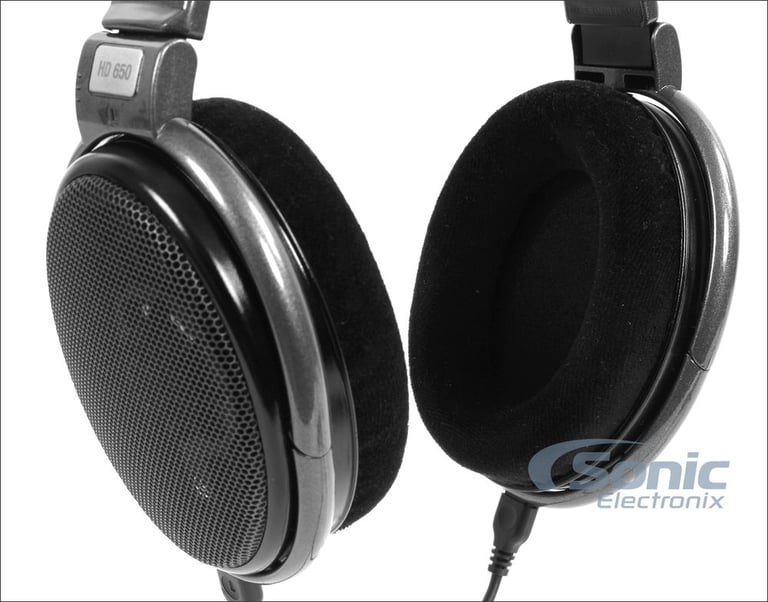 The Personal Audiophile Headphone Package Image 9