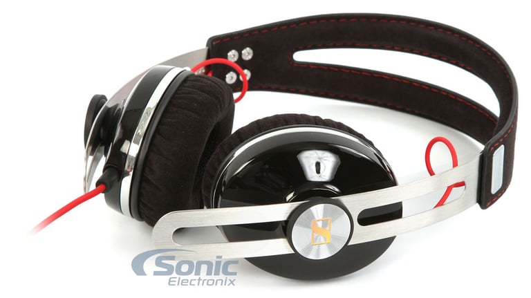 Sennheiser Momentum On-Ear Black Headphones + Slappa Case Bundle Image 6